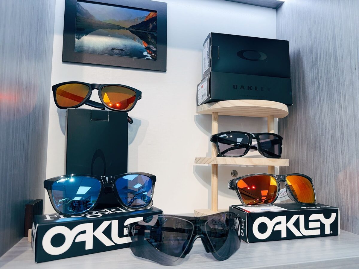 【精選產品】- OAKLEY 運動悠閑型太陽眼鏡